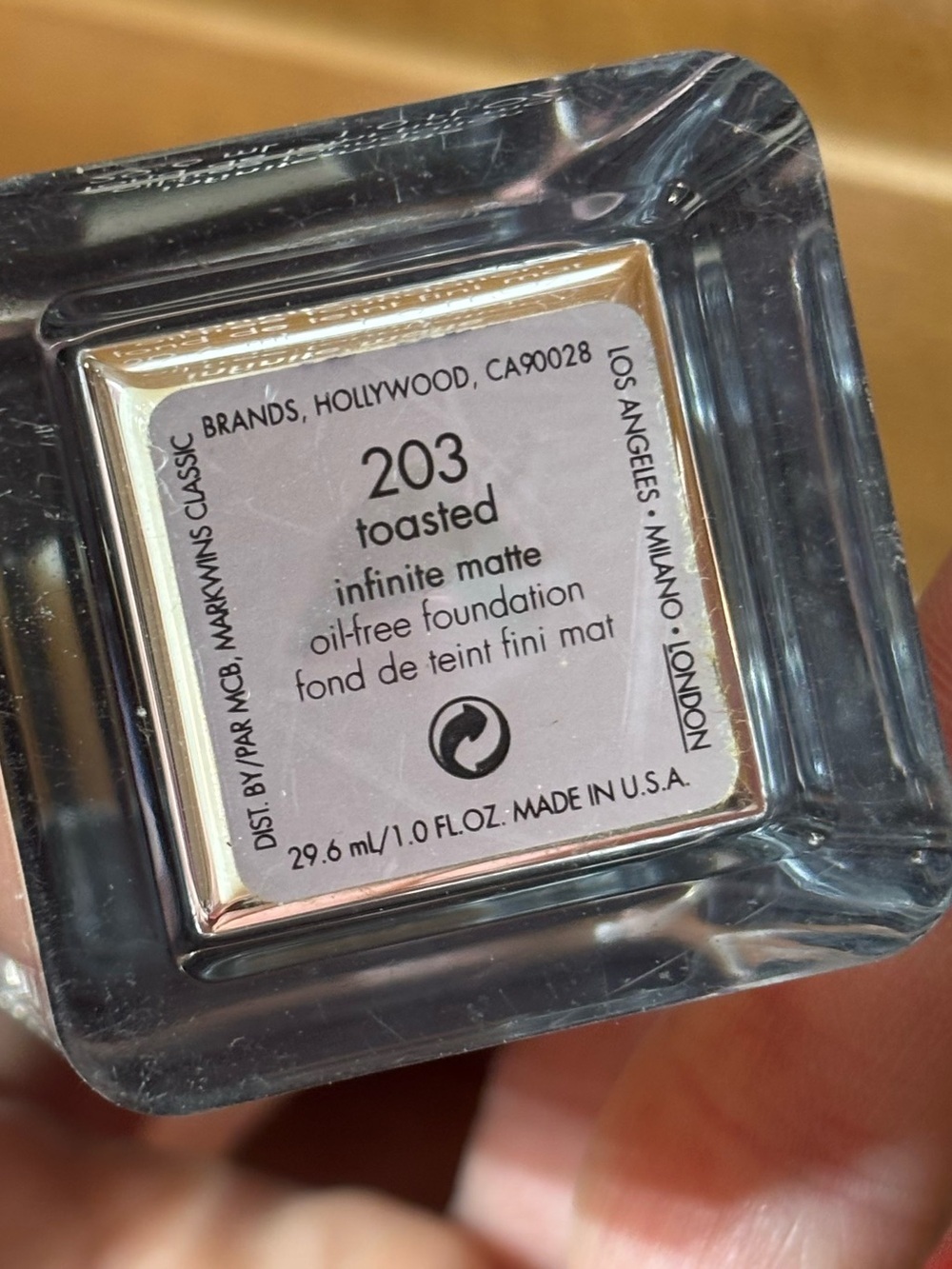 Calvin Klein Infinite Matte Oil-Free Foundation - Picture 6 of 6